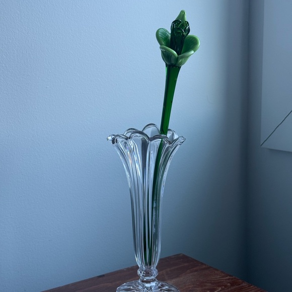 1 Murano Style Blown Glass Green Daffodil Flower Long Stem Floral Decor Gift - Picture 2 of 15